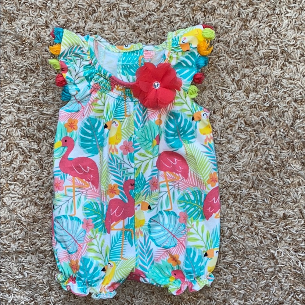 3M girl tropical flamingo shorts romper.